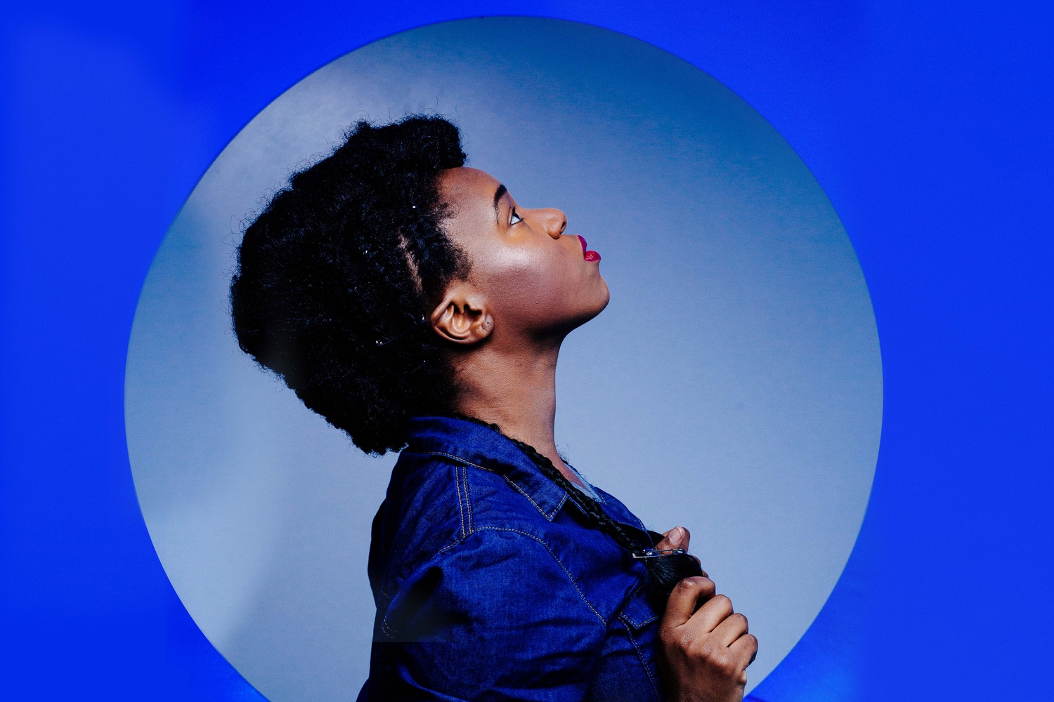 ​The time is Nao: “I sing into my cupboard”