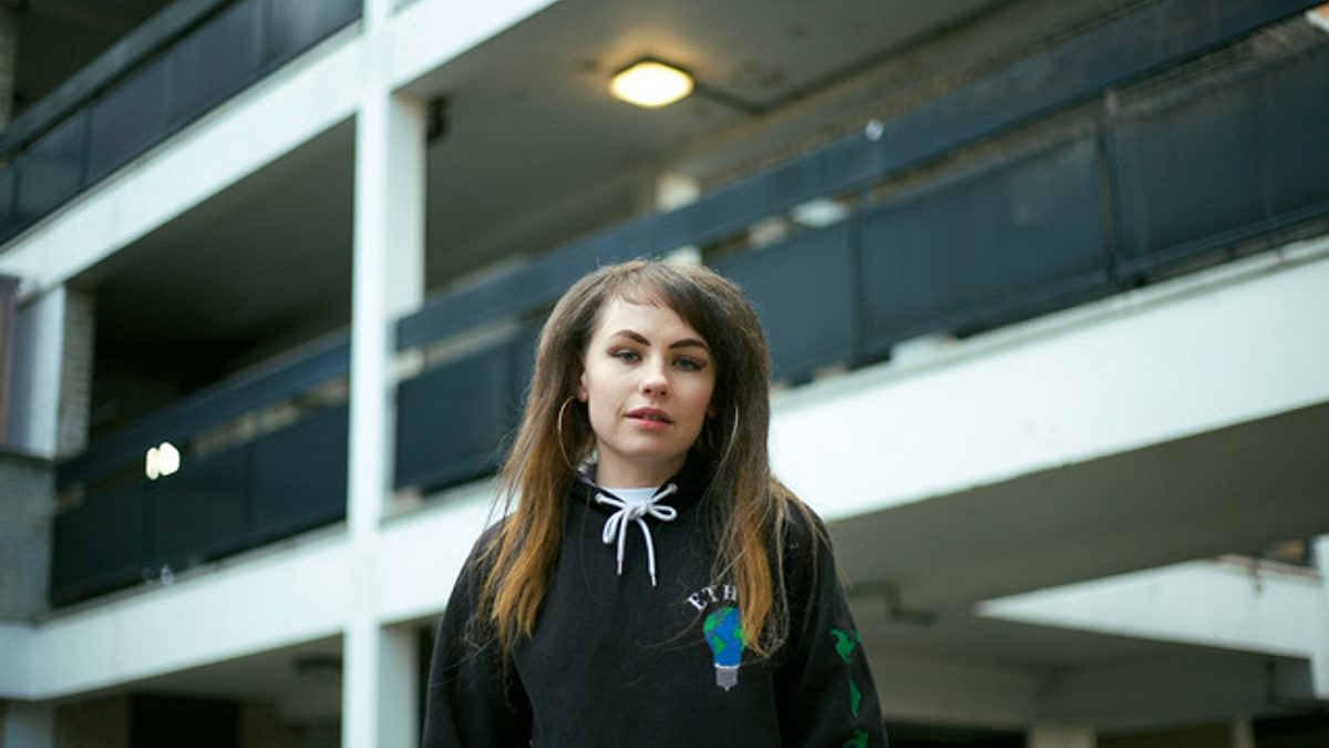 Get To Know... Nia Wyn • Neu • DIY Magazine - Vimarsana News