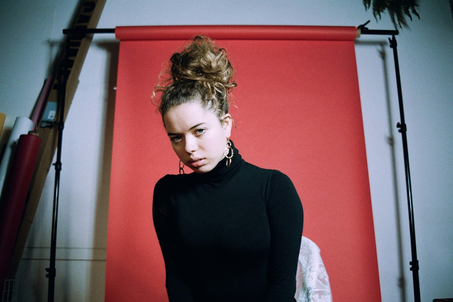 Nilüfer Yanya shares a new video for ‘Thanks 4 Nothing’