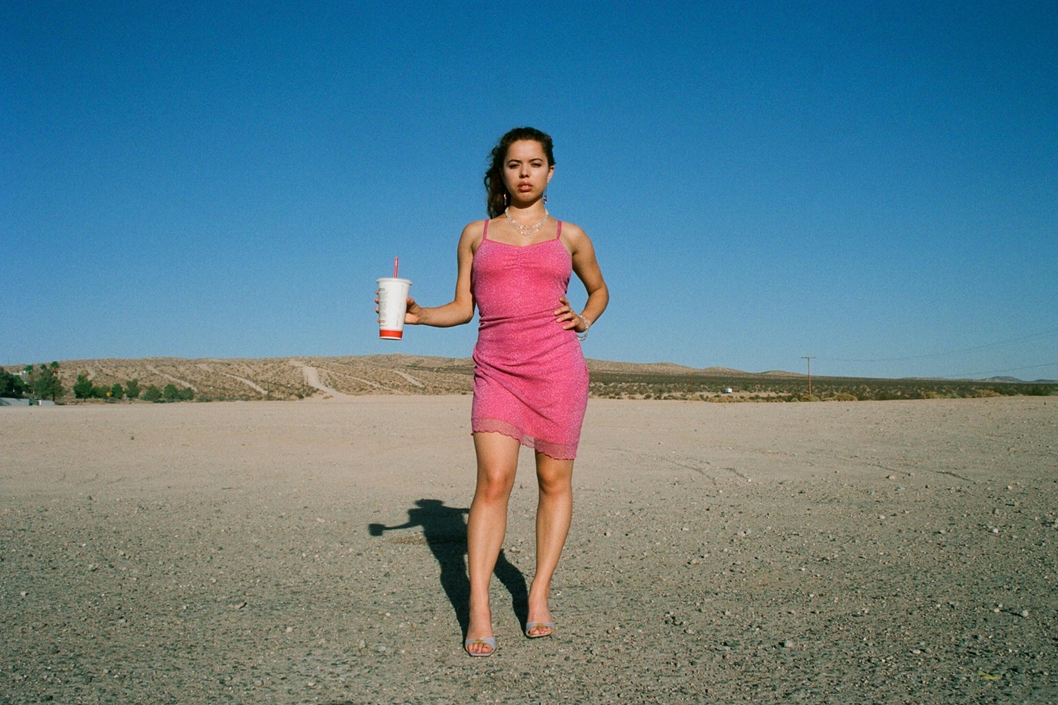 Nilüfer Yanya announces debut album ‘Miss Universe’, shares single ‘In Your Head’