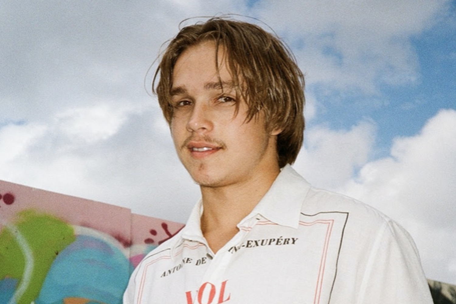 Oliver Malcolm offers up new track ‘Nevada 2003’