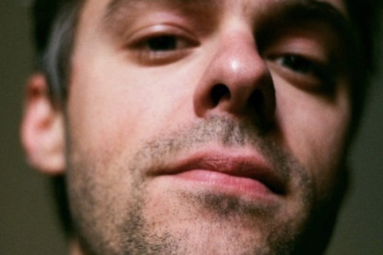 Oliver Pash unveils new track ‘No Namer Blues’