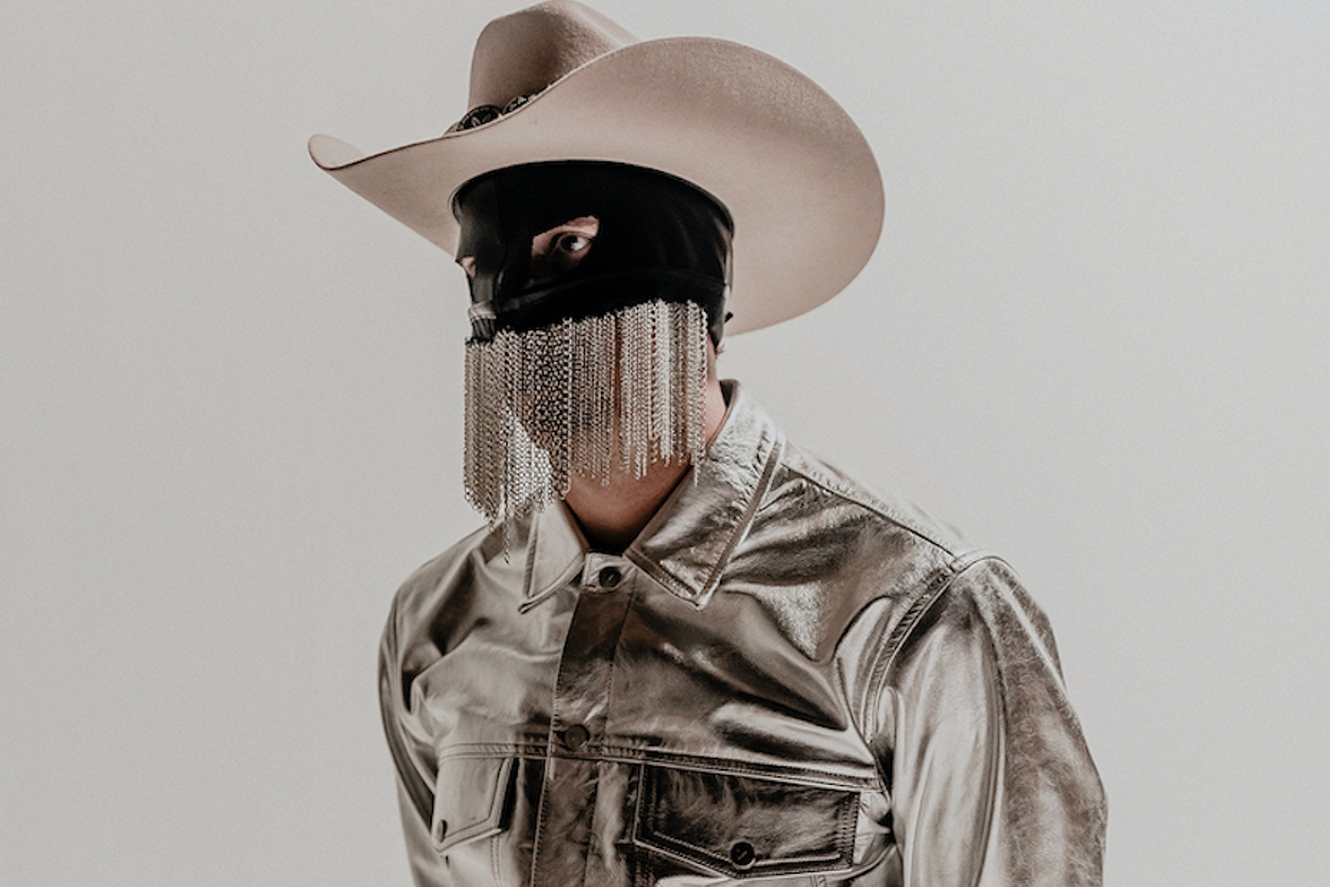 Orville Peck reflects on 2019 in ‘Nothing Fades Like The Light’ video