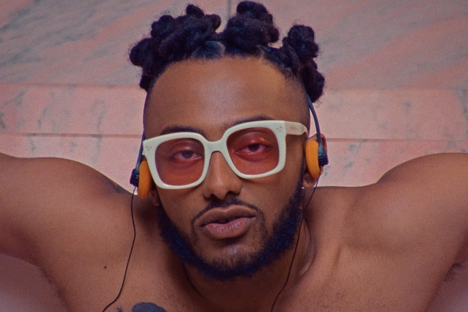 Aminé unveils ‘Compensating’ video