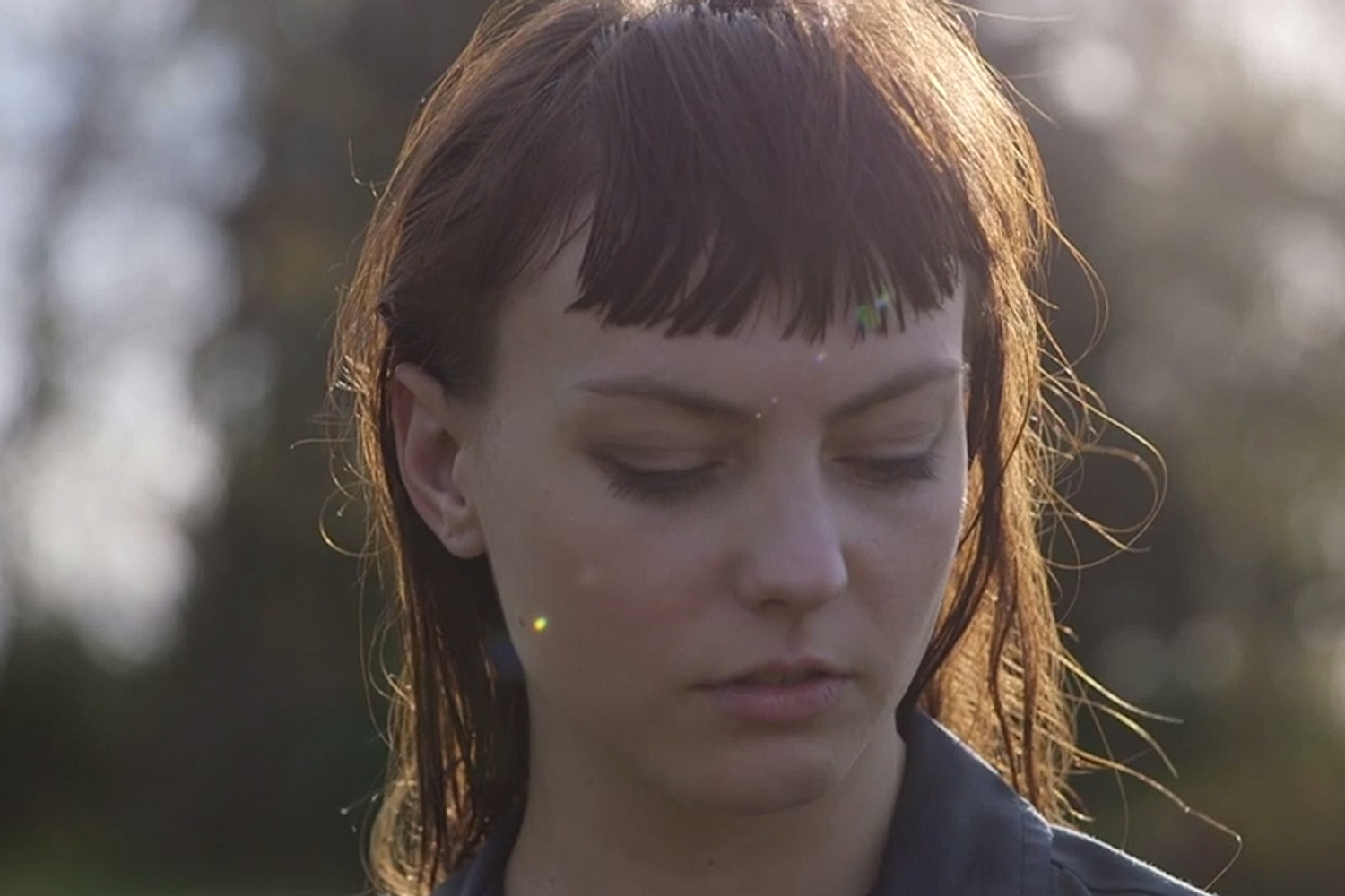 Angel Olsen airs new video for ‘Windows’