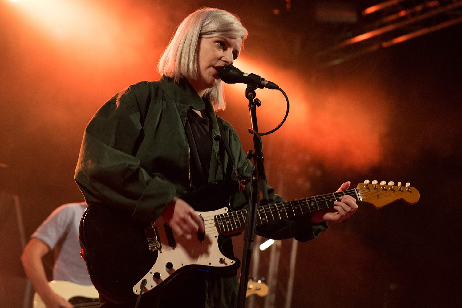 Alvvays bring new airings and ballroom dancing to Reading 2015