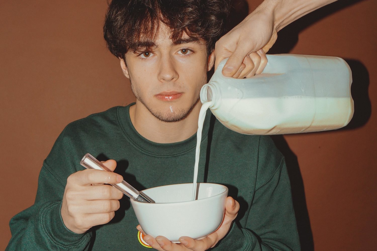 Alfie Templeman shares new video and announces EP ‘Sunday Morning Cereal’