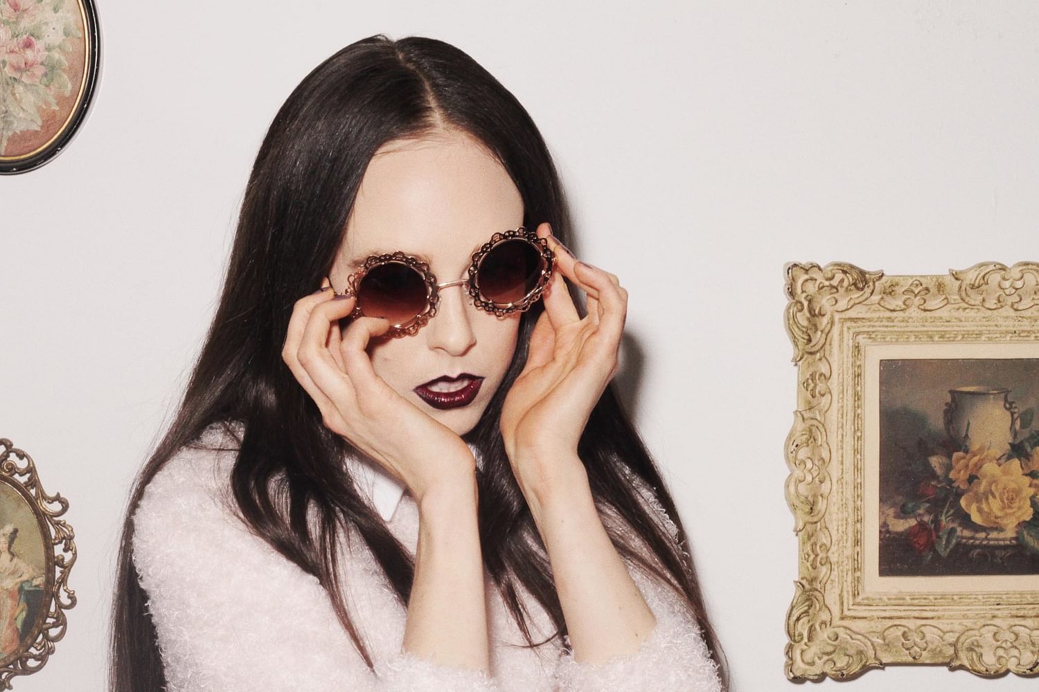 Allie X shares ‘XHIBIT 1’ of new ‘BITCH’ video