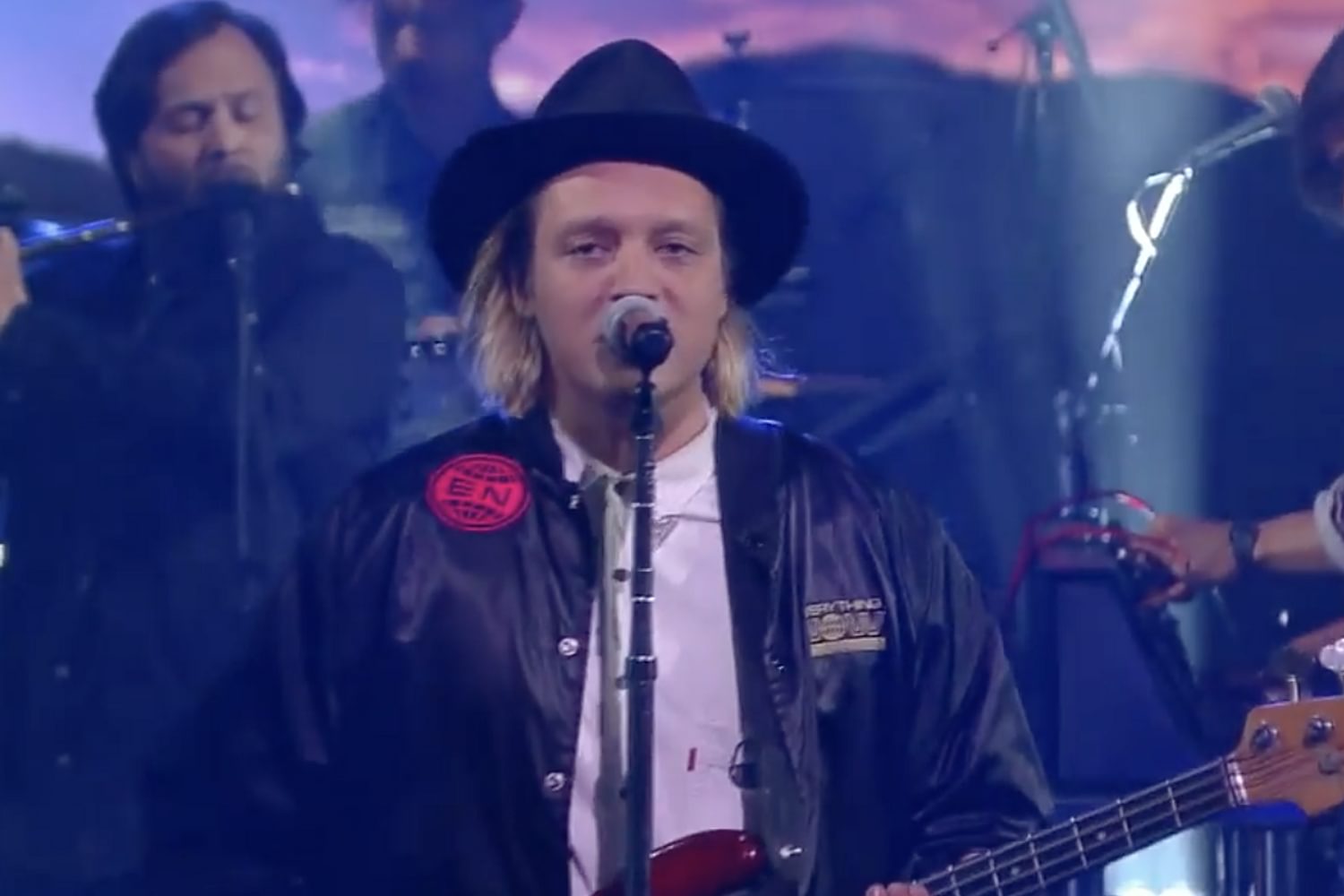 Arcade Fire perform ‘Everything Now’ and ‘Creature Comfort’ on US telly