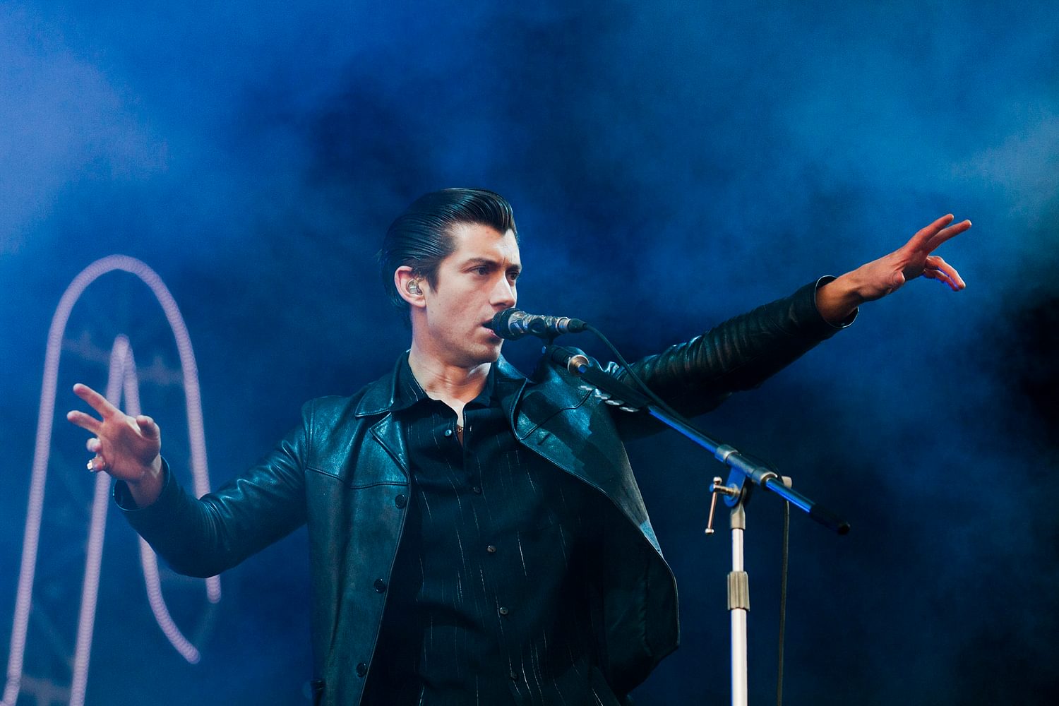 Arctic Monkeys win big at European Festival Awards 2014