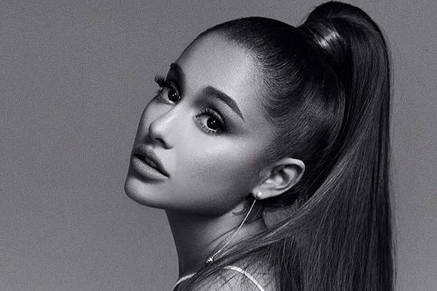 Ariana Grande teases ‘Positions’