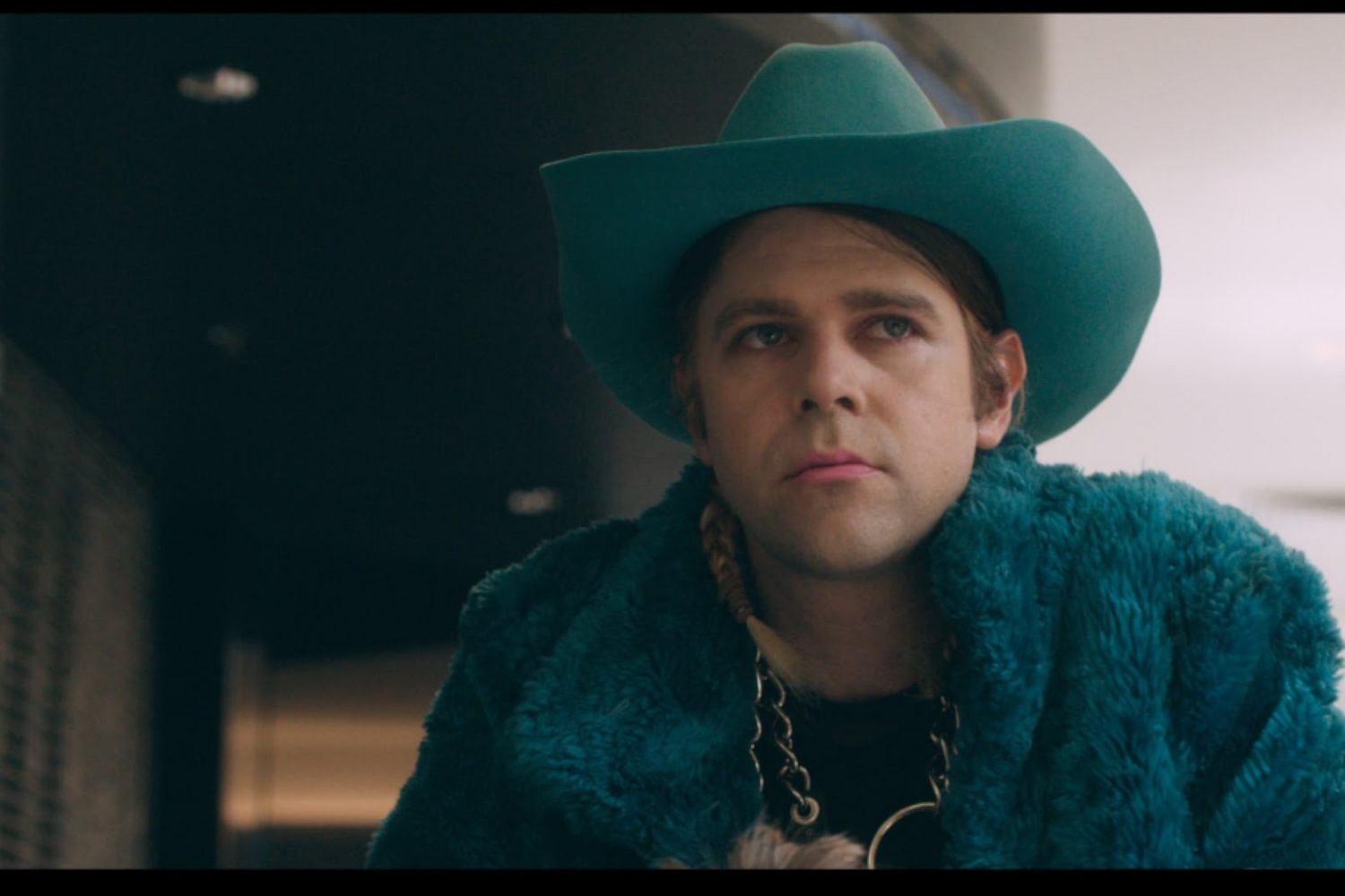 Ariel Pink airs ‘Put Your Number In My Phone’ video, confirms live dates