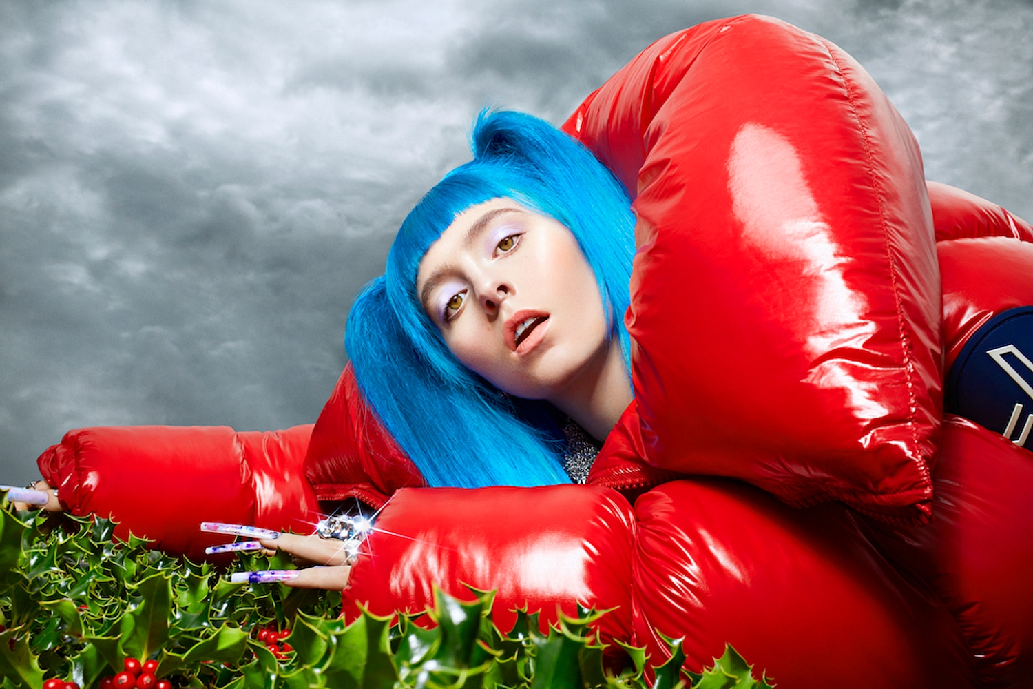 1. "Hot girl with electric blue hair" by @electricbluehairgirl - wide 4