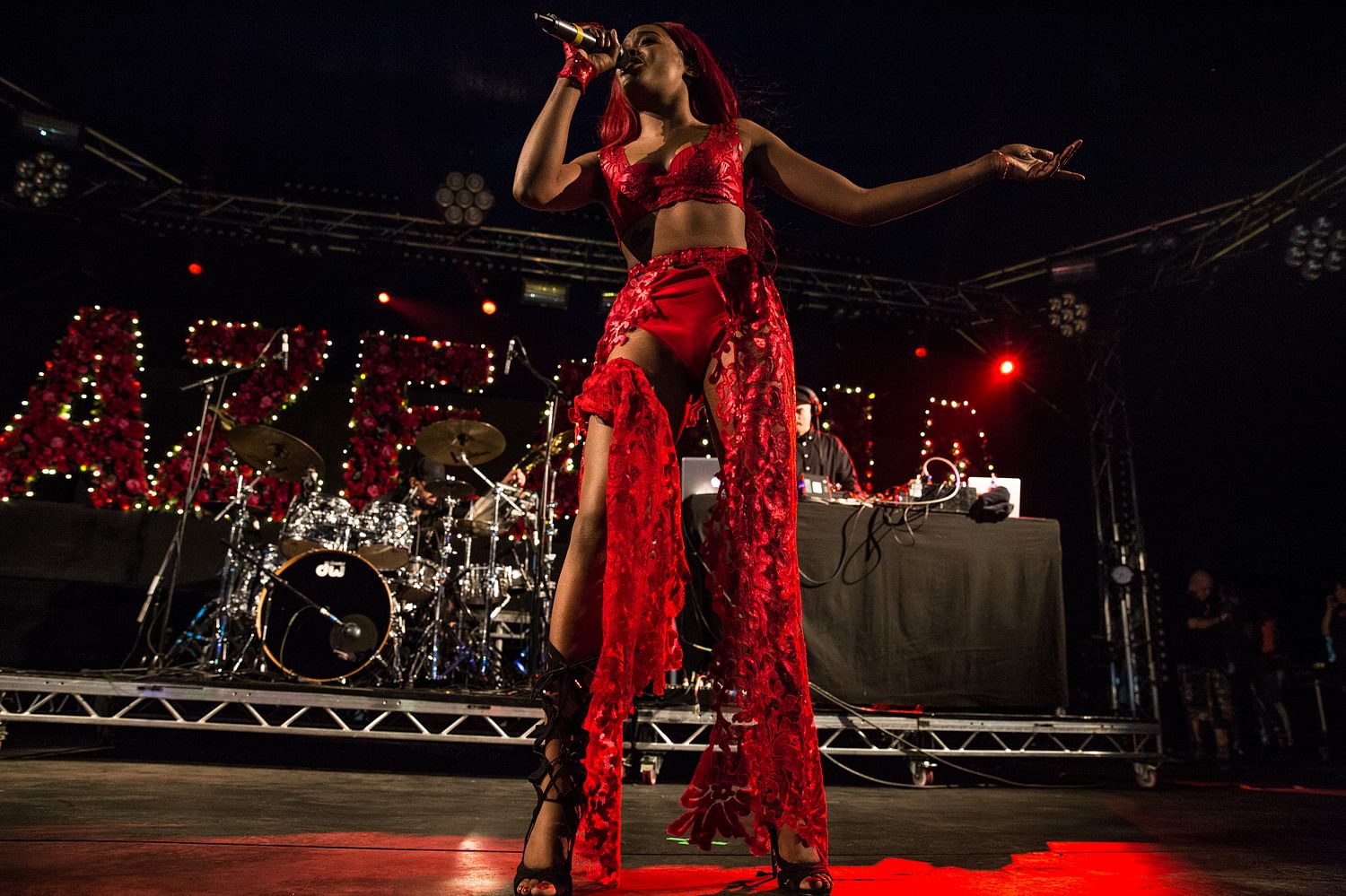 Azealia Banks silences the naysayers at Reading 2015