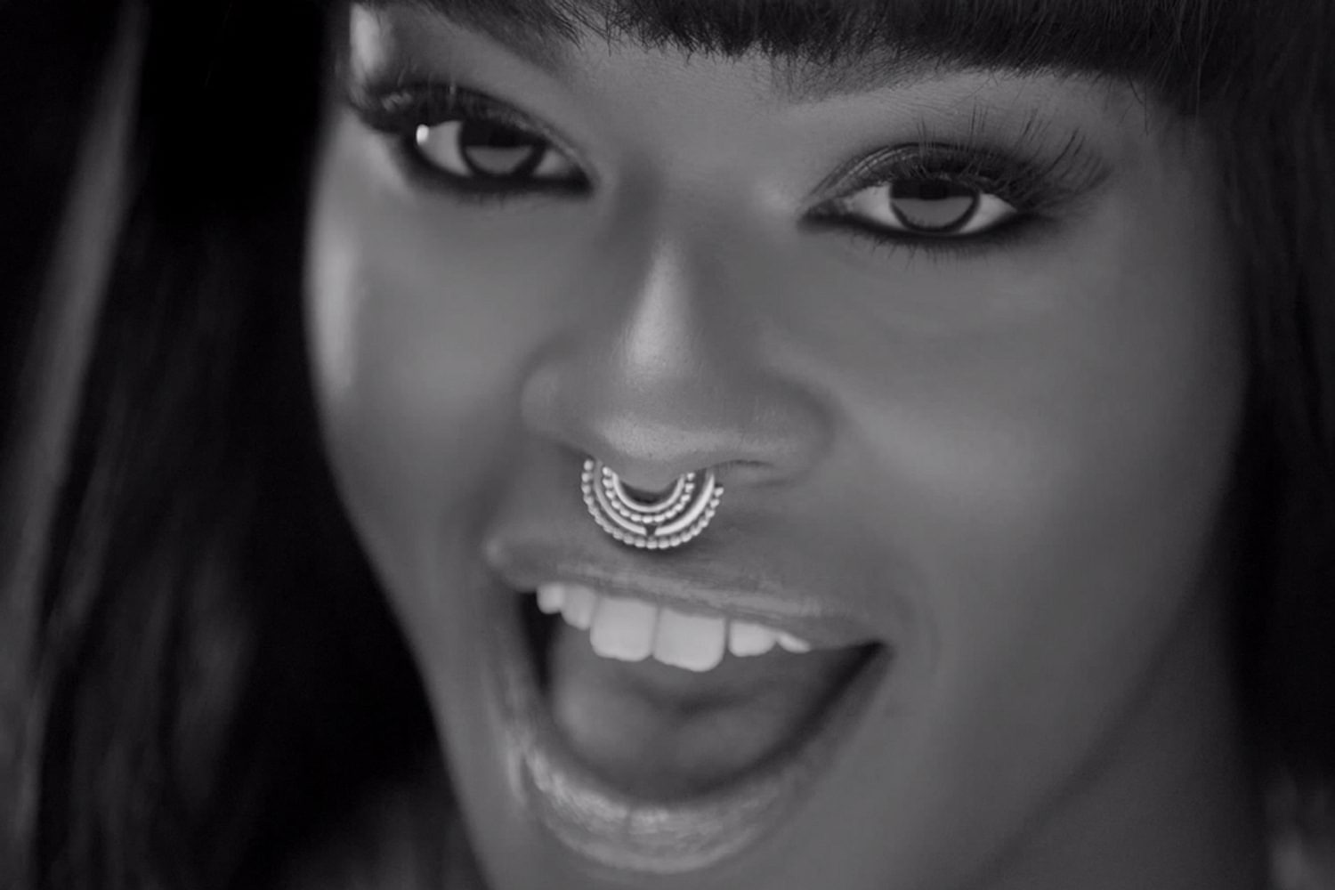 Azealia Banks airs new ‘Chasing Time’ video