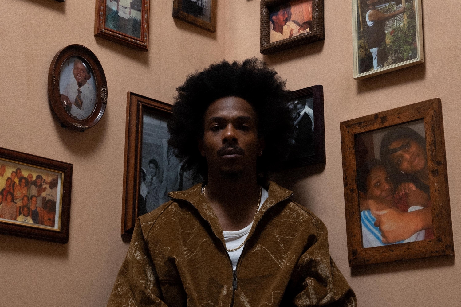 BERWYN talks identity, resilience, and his debut album proper, ‘Who Am I’
