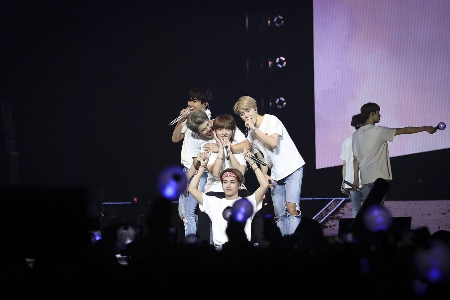 BTS, The O2, London review • DIY Magazine