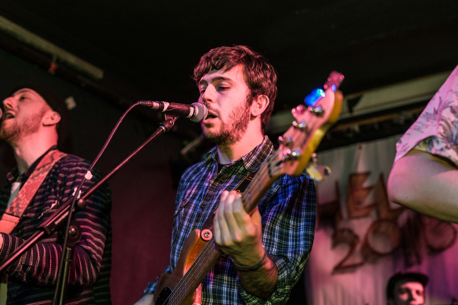 Boy Azooga, Sports Team and more toast night two of DIY's Hello 2018
