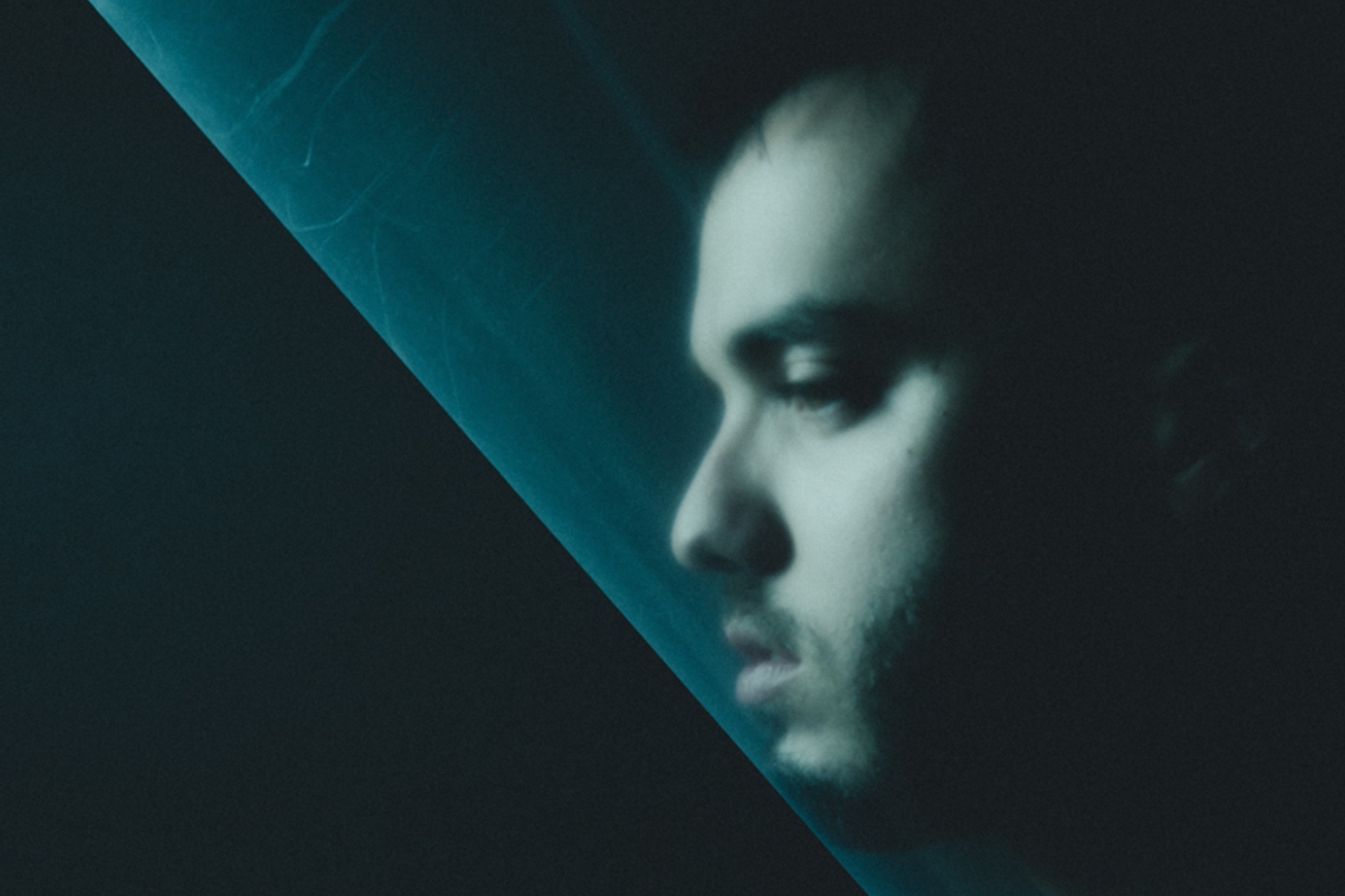 BOOTS: “I want to sound alien”
