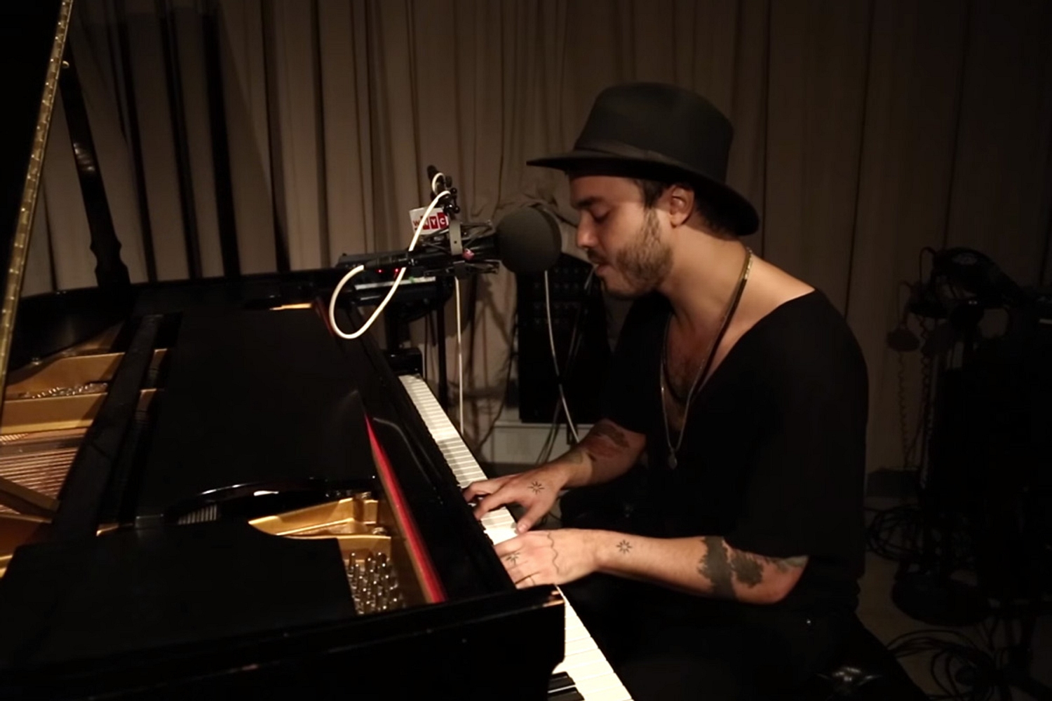 Boots covers St. Vincent in studio session