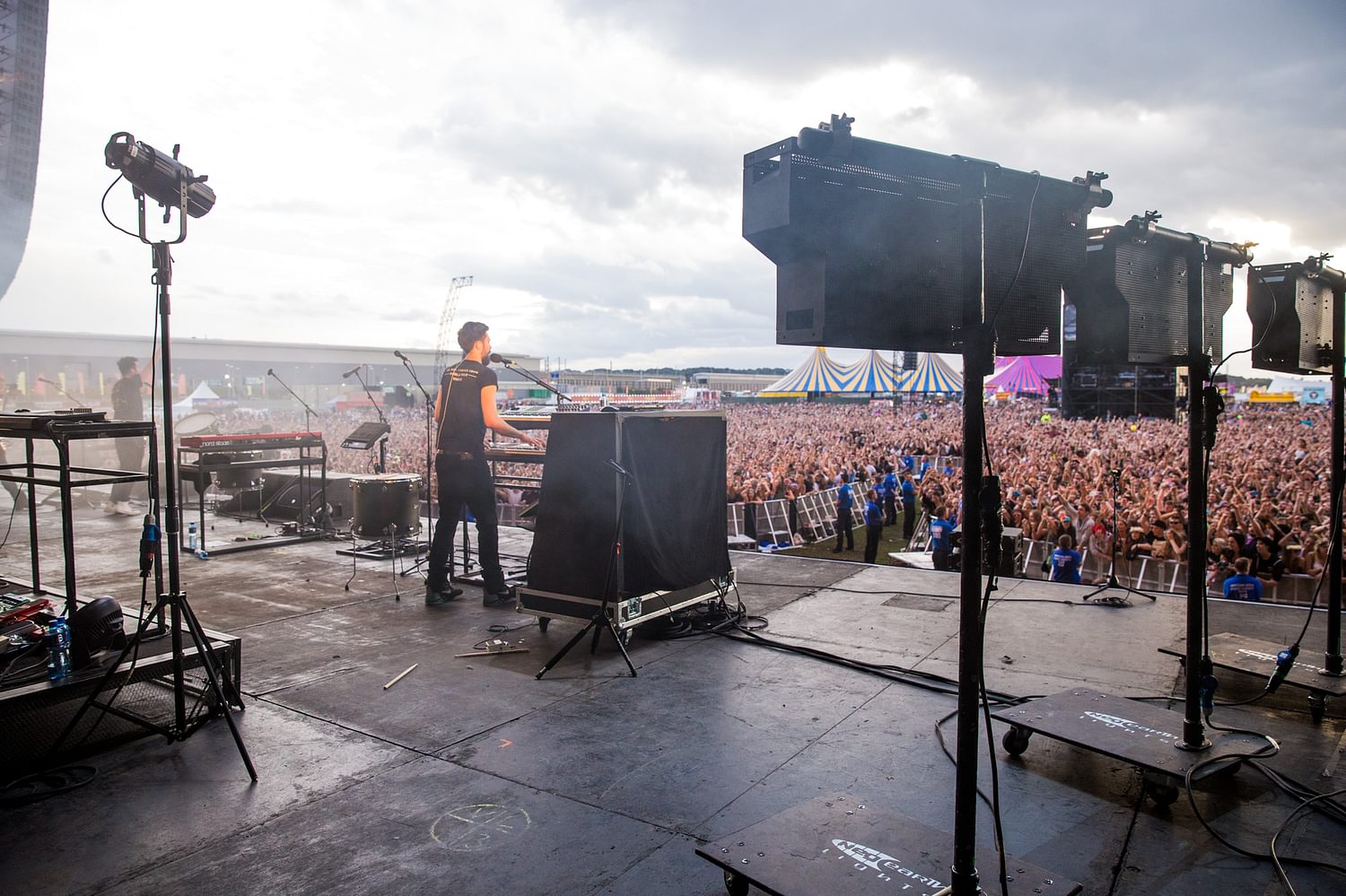Bastille give 'Bad Blood' the Main Stage send-off it deserves at Reading 2015