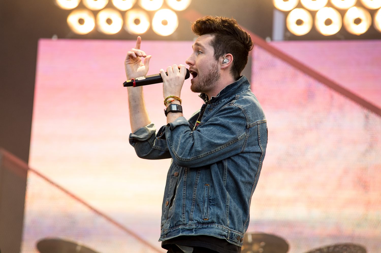 Bastille give 'Bad Blood' the Main Stage send-off it deserves at Reading 2015