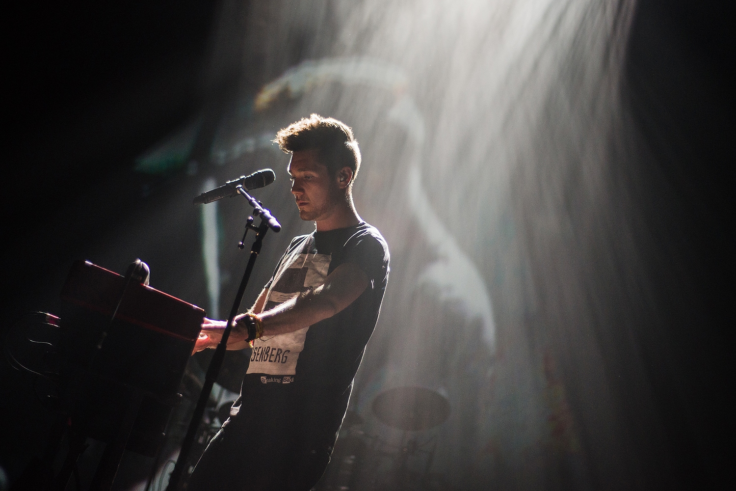 Bastille: How to break America