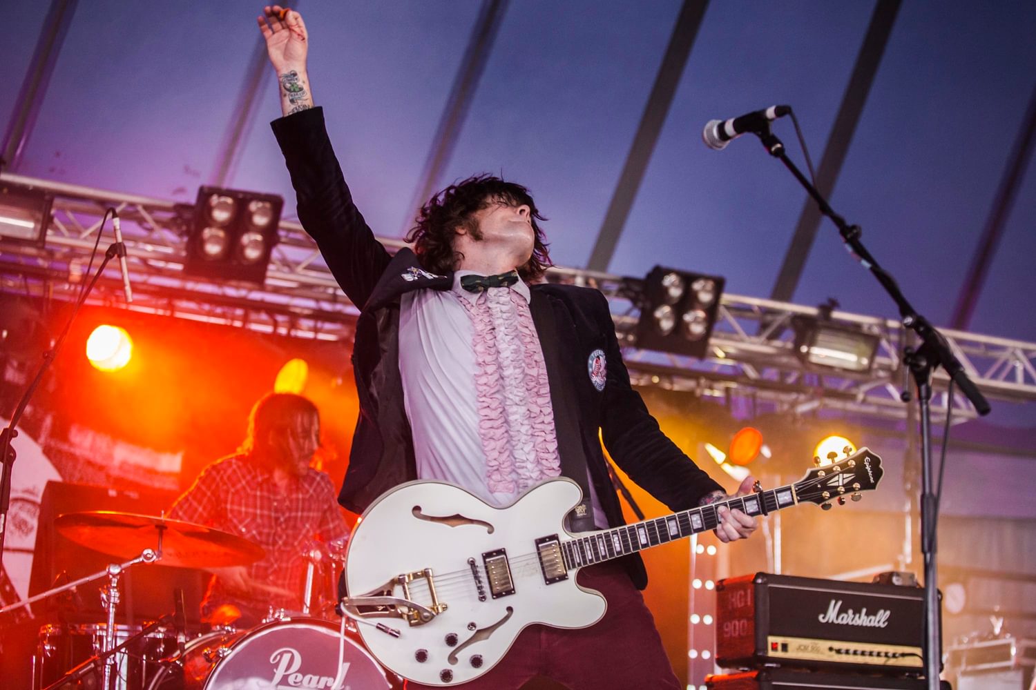 Hear Beach Slang cover The Adverts’ ‘Bored Teenagers’