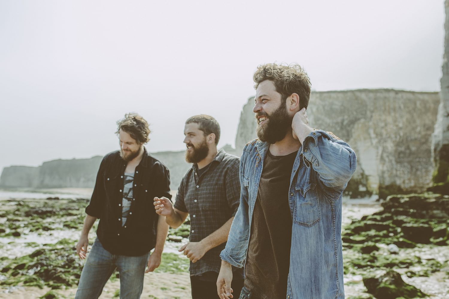 Bear’s Den announce huge London show, air ‘Above The Clouds of Pompeii’ video