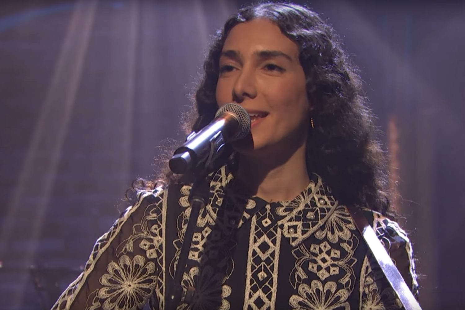 Watch Bedouine play ‘One Of These Days’ on Seth Meyers