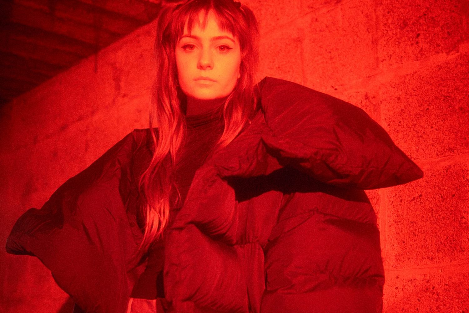 Biig Piig shares hazy new track ‘Roses and Gold’