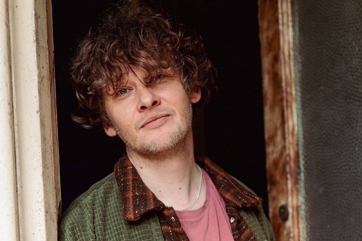 Bill Ryder-Jones offers up new single ‘If Tomorrow Starts Without Me’