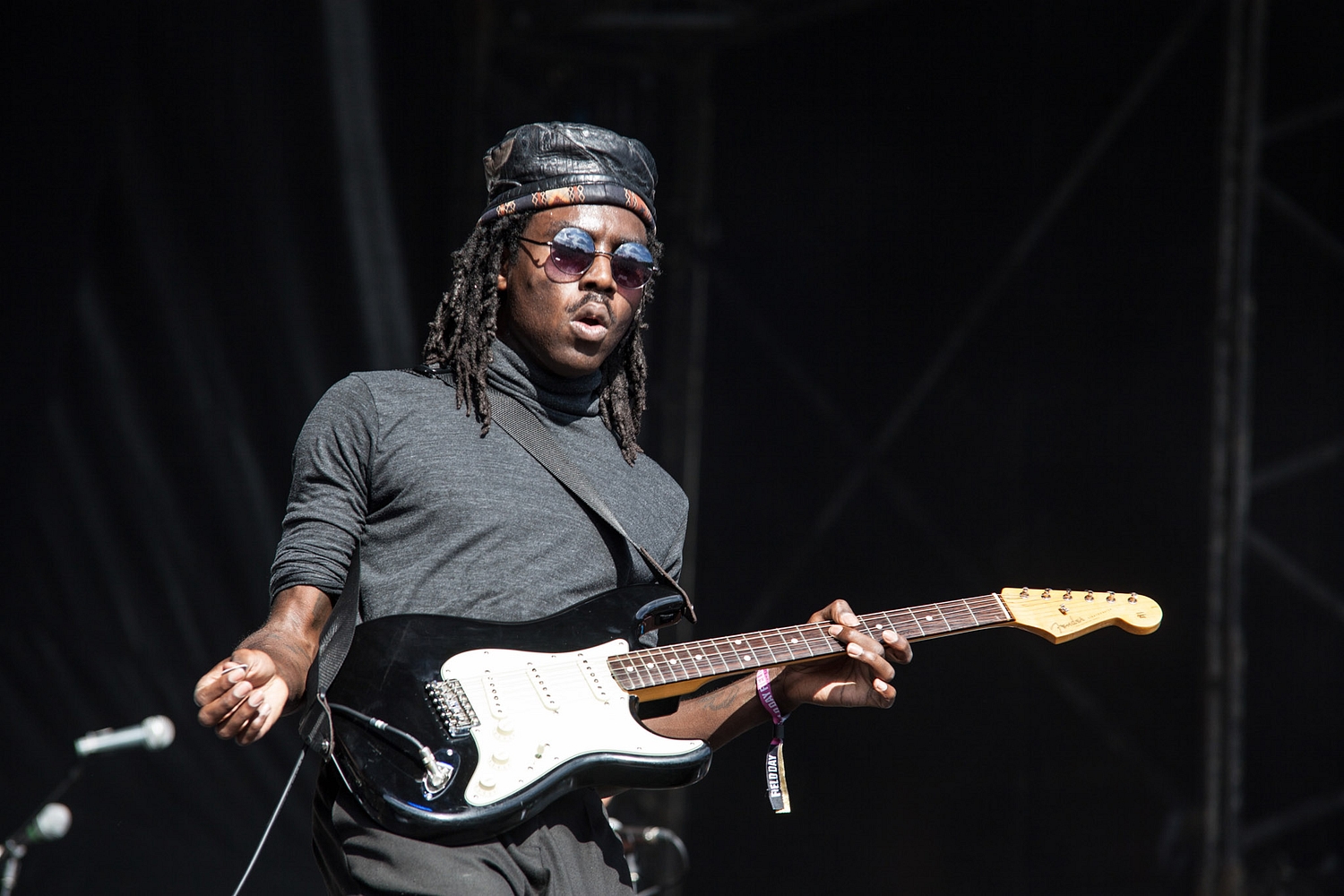 Blood Orange performs for Nelly Furtado and Solange in Harlem