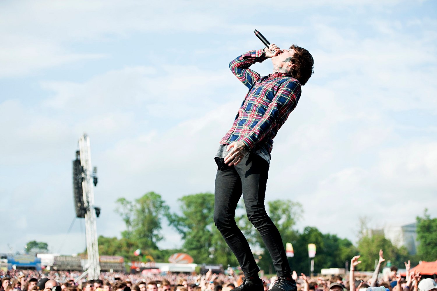 Bring Me the Horizon unveil ‘True Friends’ video