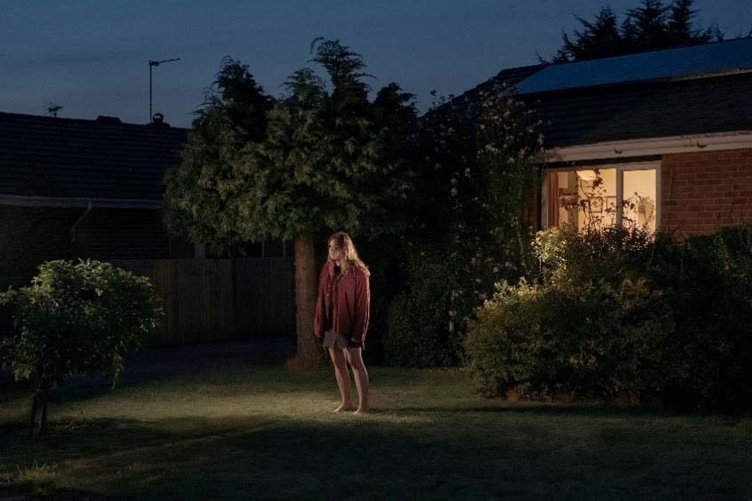 Brooke Bentham - Everyday Nothing