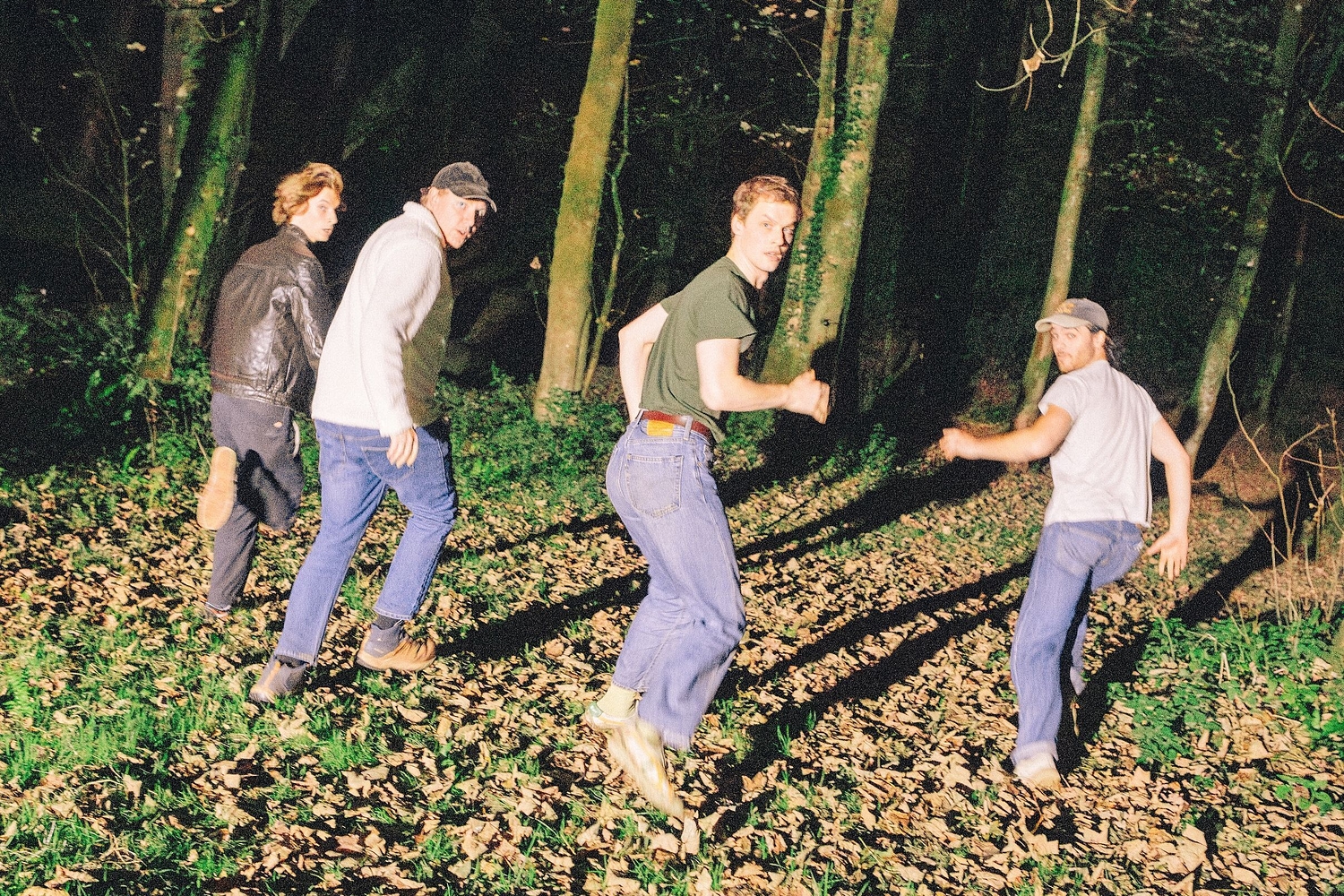 Buzzard Buzzard Buzzard release new single ‘Therapy’ and announce 2024 UK tour