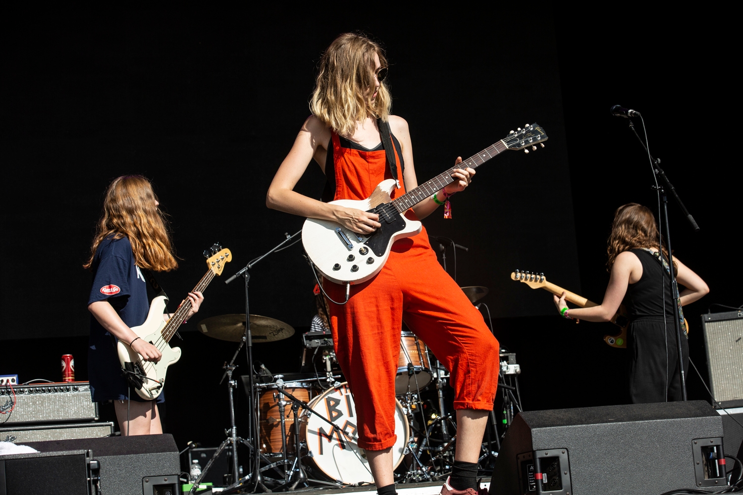 The Big Moon serve up slabs of sunshiney indie rock at Bestival 2018