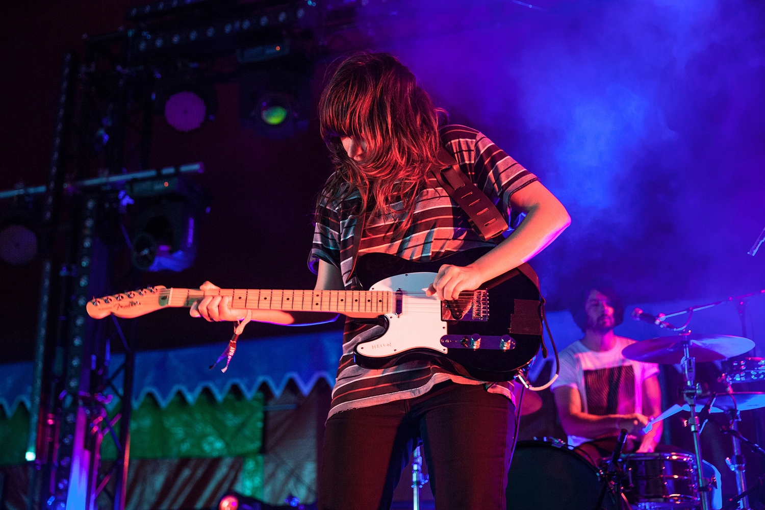 Watch Courtney Barnett perform 'Out of the Woodwork' at Glastonbury