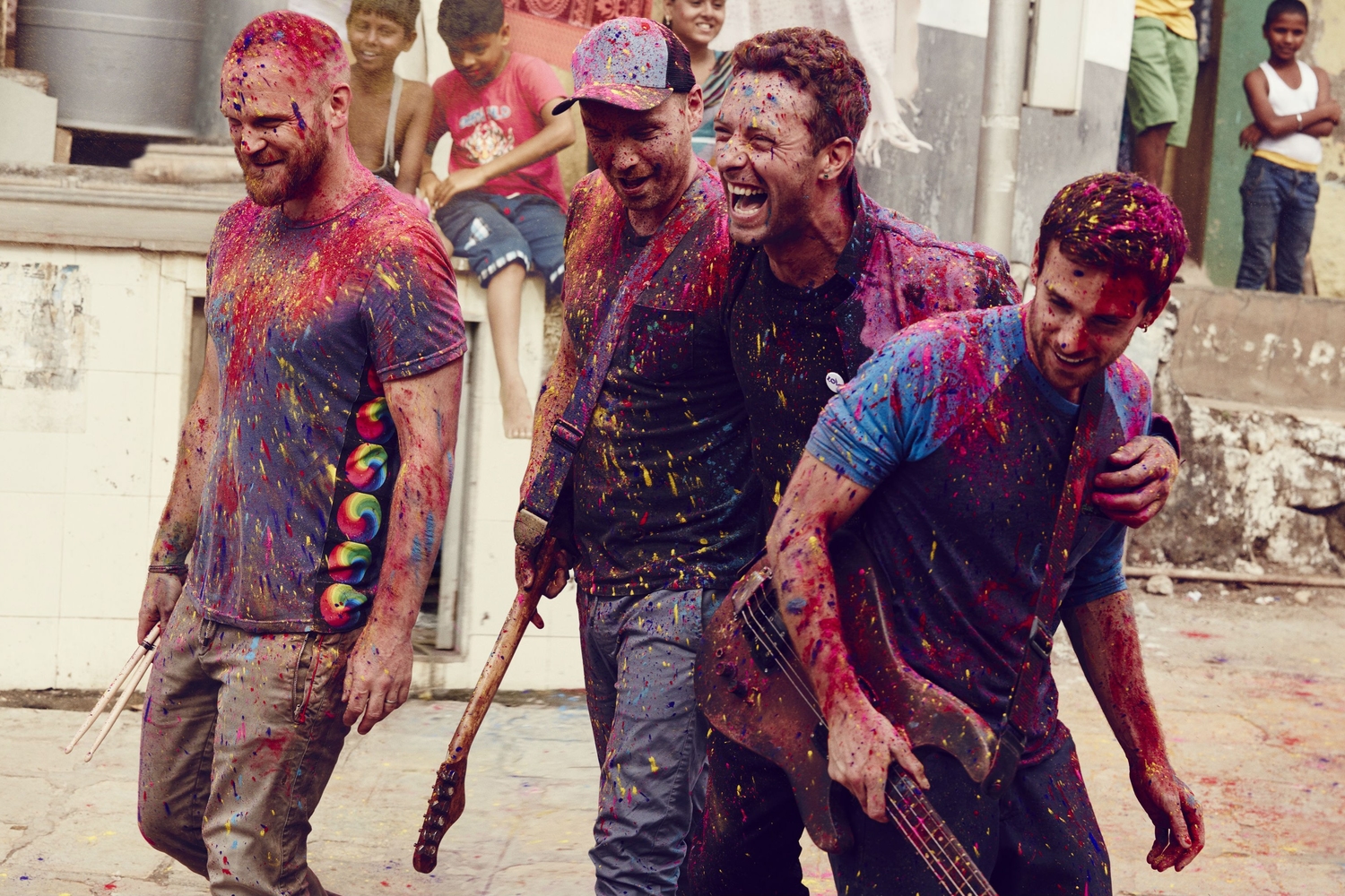 Coldplay share ‘Hymn For The Weekend’, featuring Beyoncé