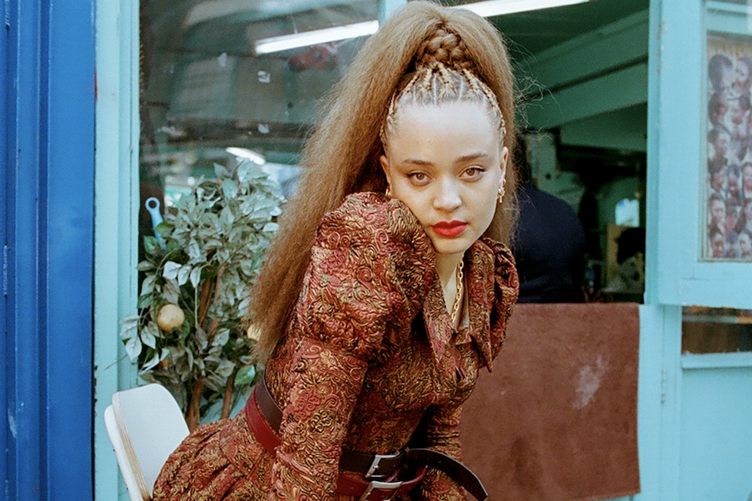 Connie Constance unleashes new track 'Prim & Propa'