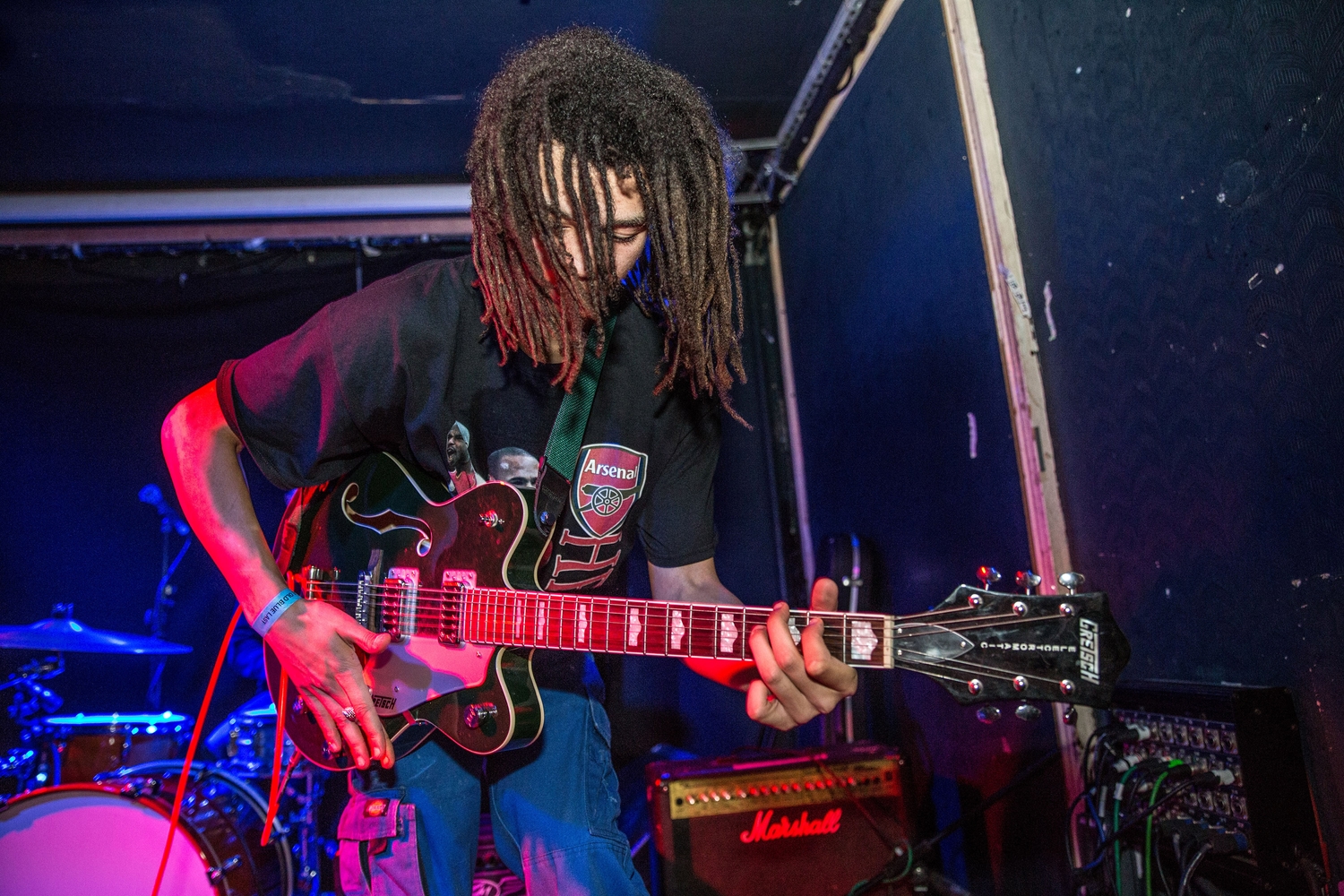 Swimming Tapes & Girl Ray opt for escapism at Hello 2017