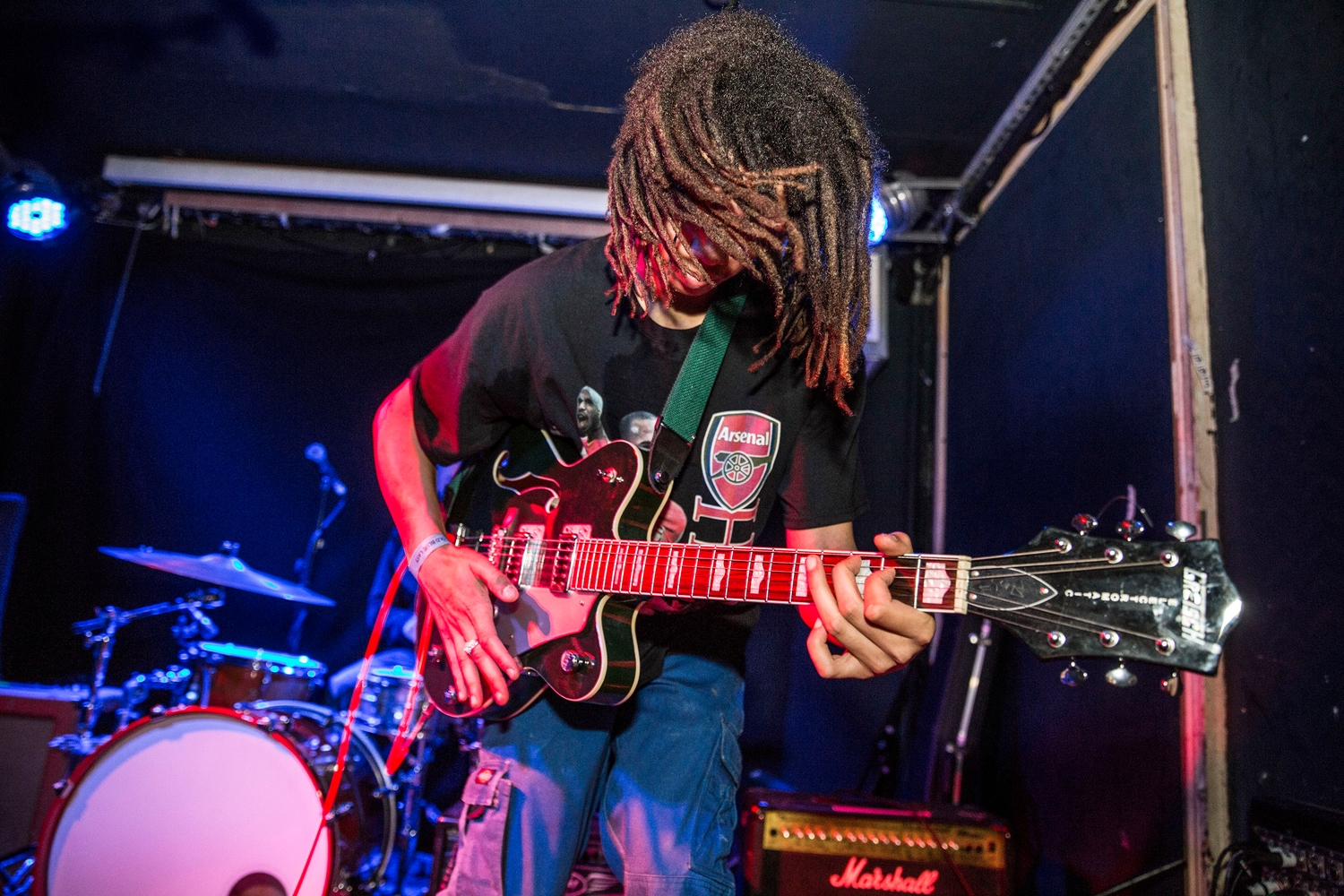 Swimming Tapes & Girl Ray opt for escapism at Hello 2017