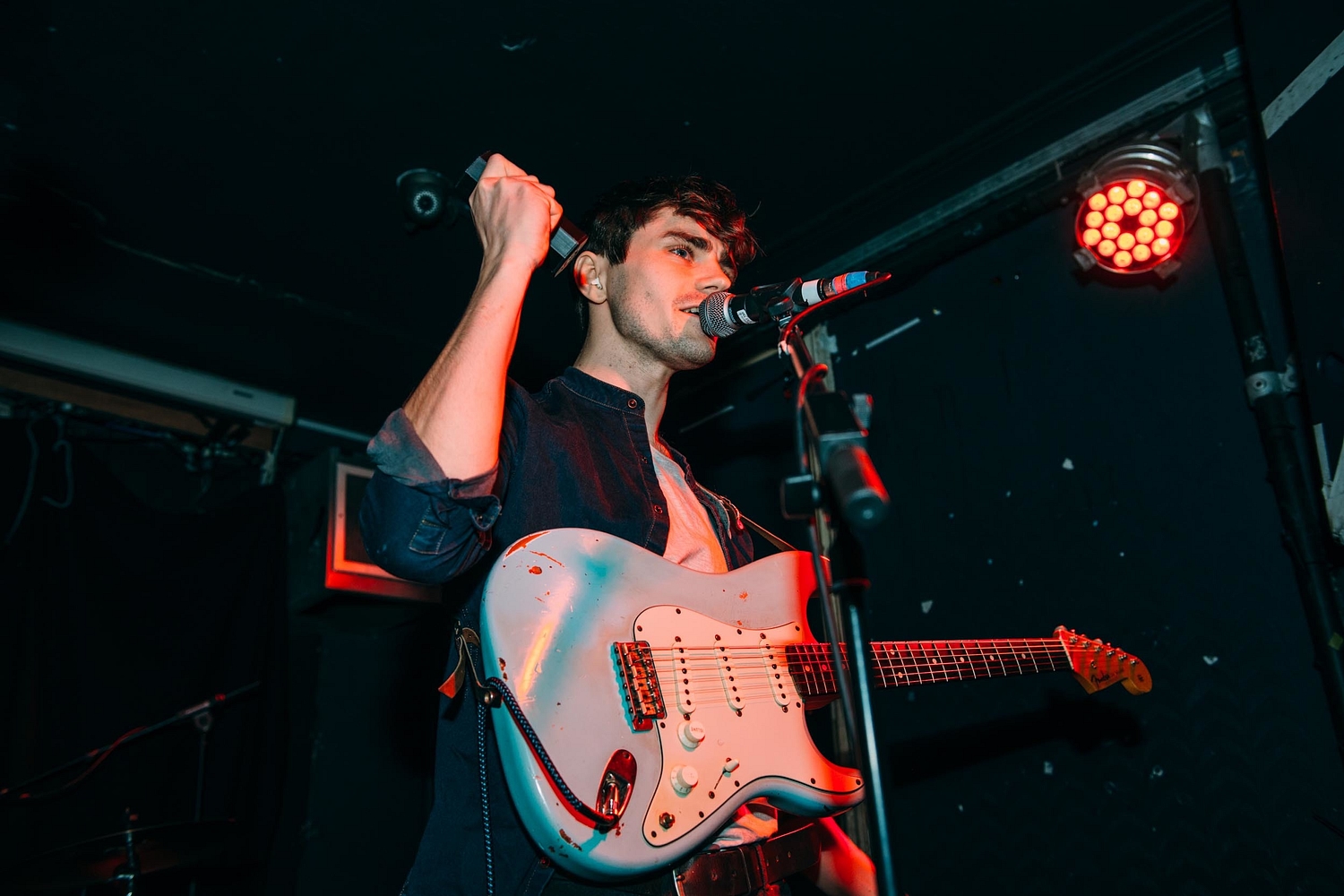 FUR, Caro, Ugly and Talk Show bring diverse guitar kicks to night three of Hello 2019