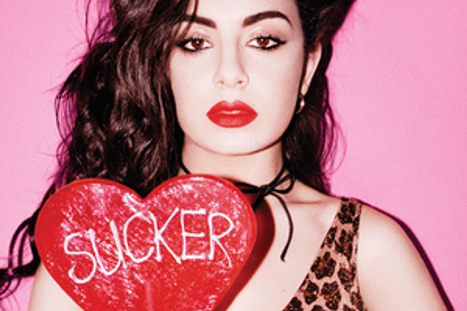 Charli XCX - Sucker