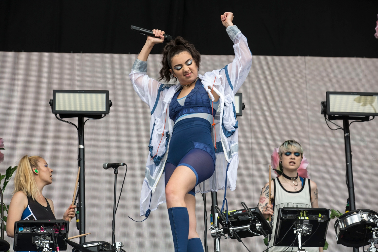 Watch Charli XCX and Halsey cover Spice Girls at Lollapalooza