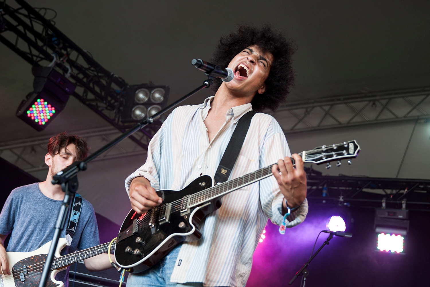 Childhood bring sun-drenched debut album to Latitude 2014