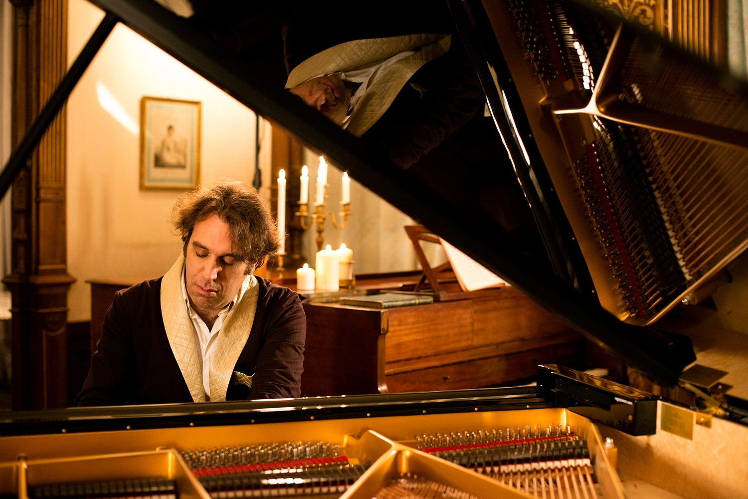 Chilly Gonzales breaks down the magic of The Weeknd’s ‘Can’t Feel My Face’
