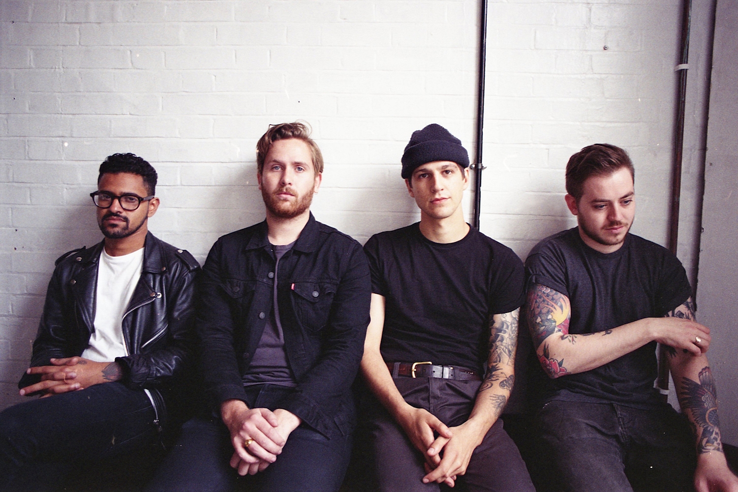 Crows share ‘Whisper’ and announce debut ‘Unwelcome Light’ EP
