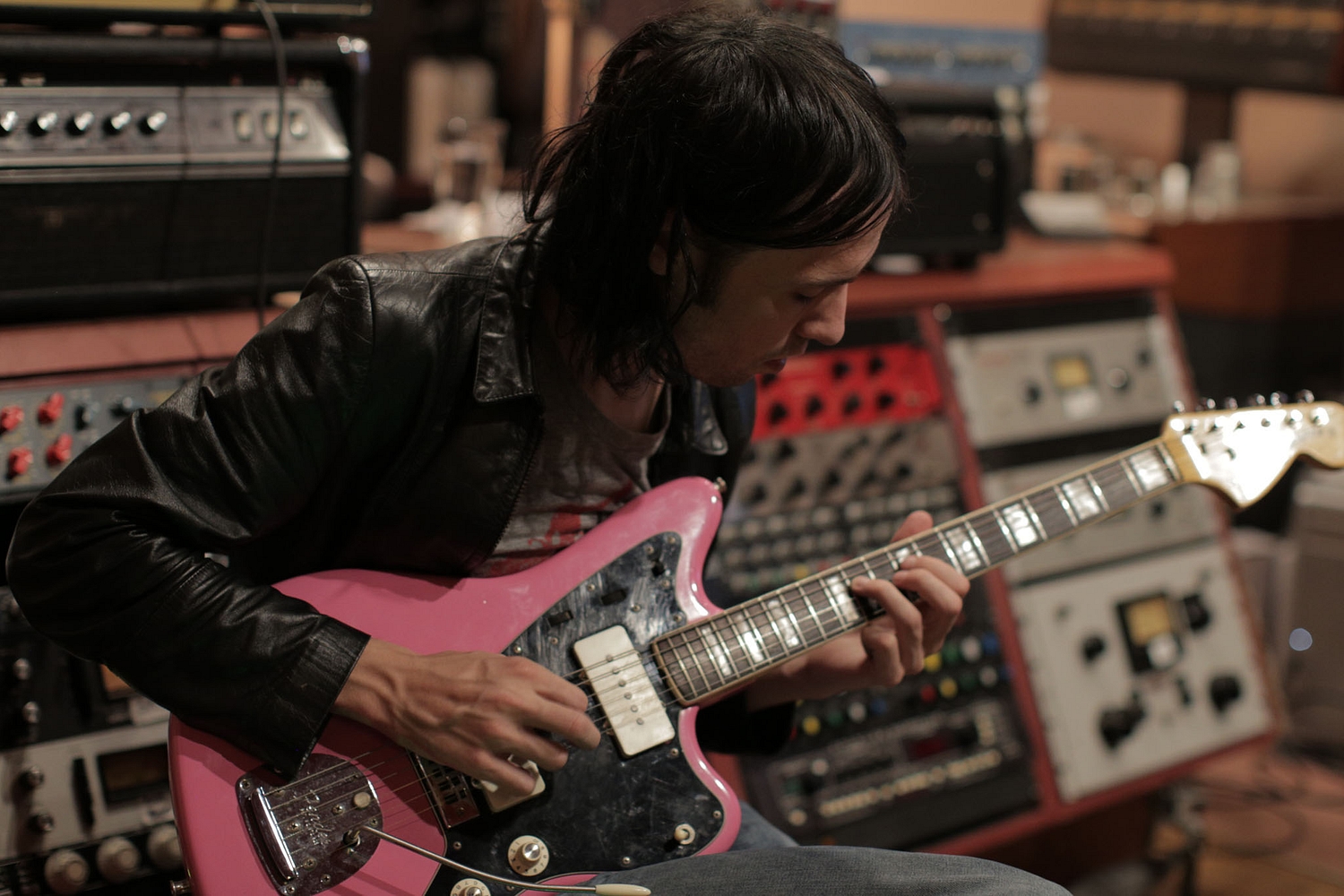 Gary Jarman talks new Cribs album: “Everything has to be right”