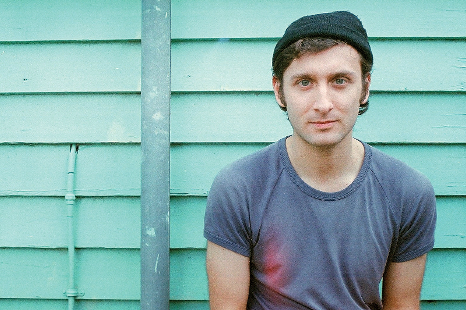 D.D Dumbo signs to 4AD, announces UK shows
